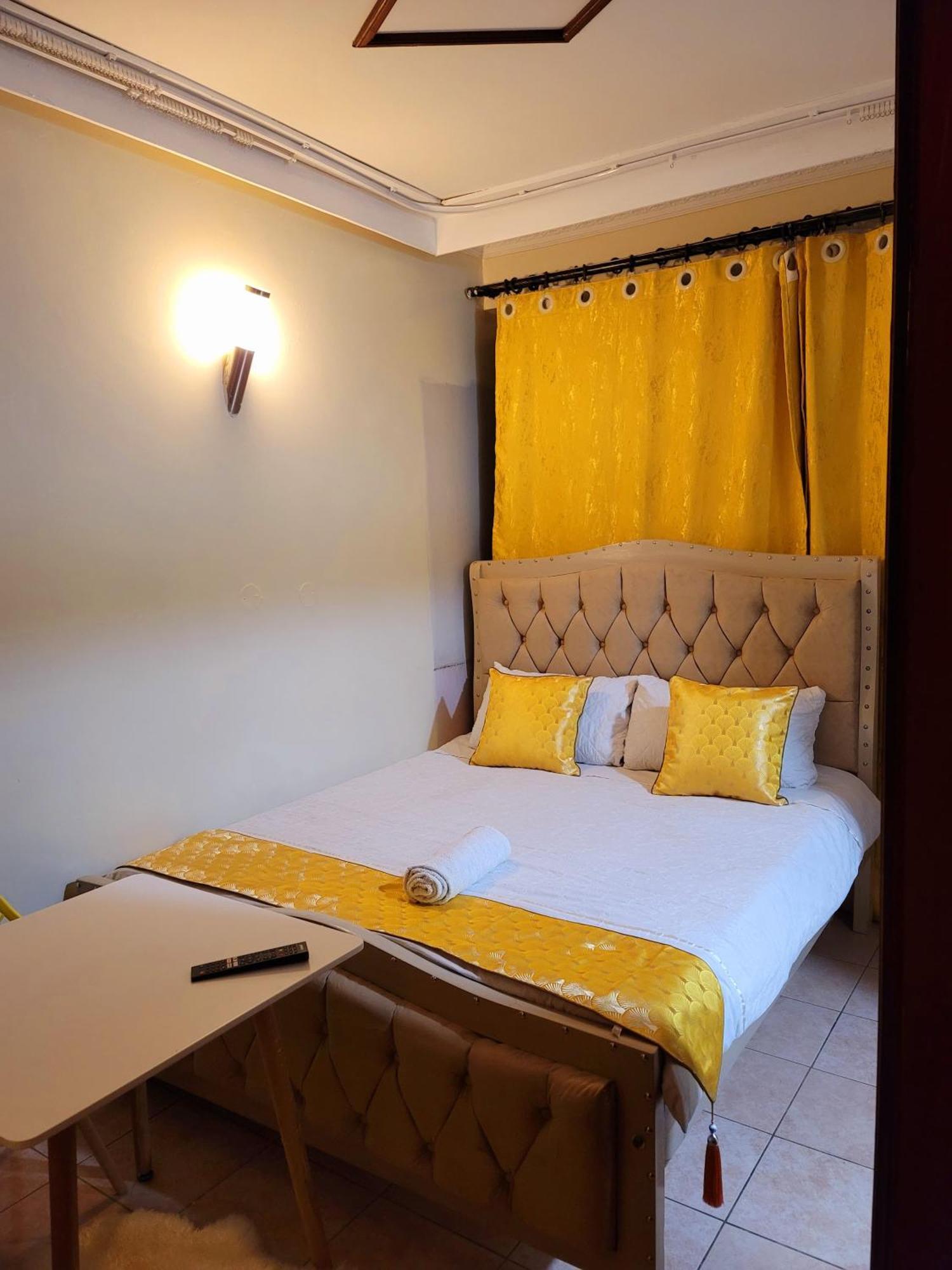 Deka Hotel Ngara Equity Найробі Екстер'єр фото