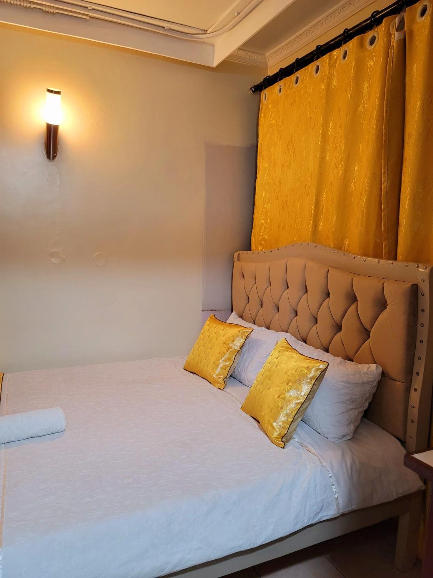 Deka Hotel Ngara Equity Найробі Екстер'єр фото