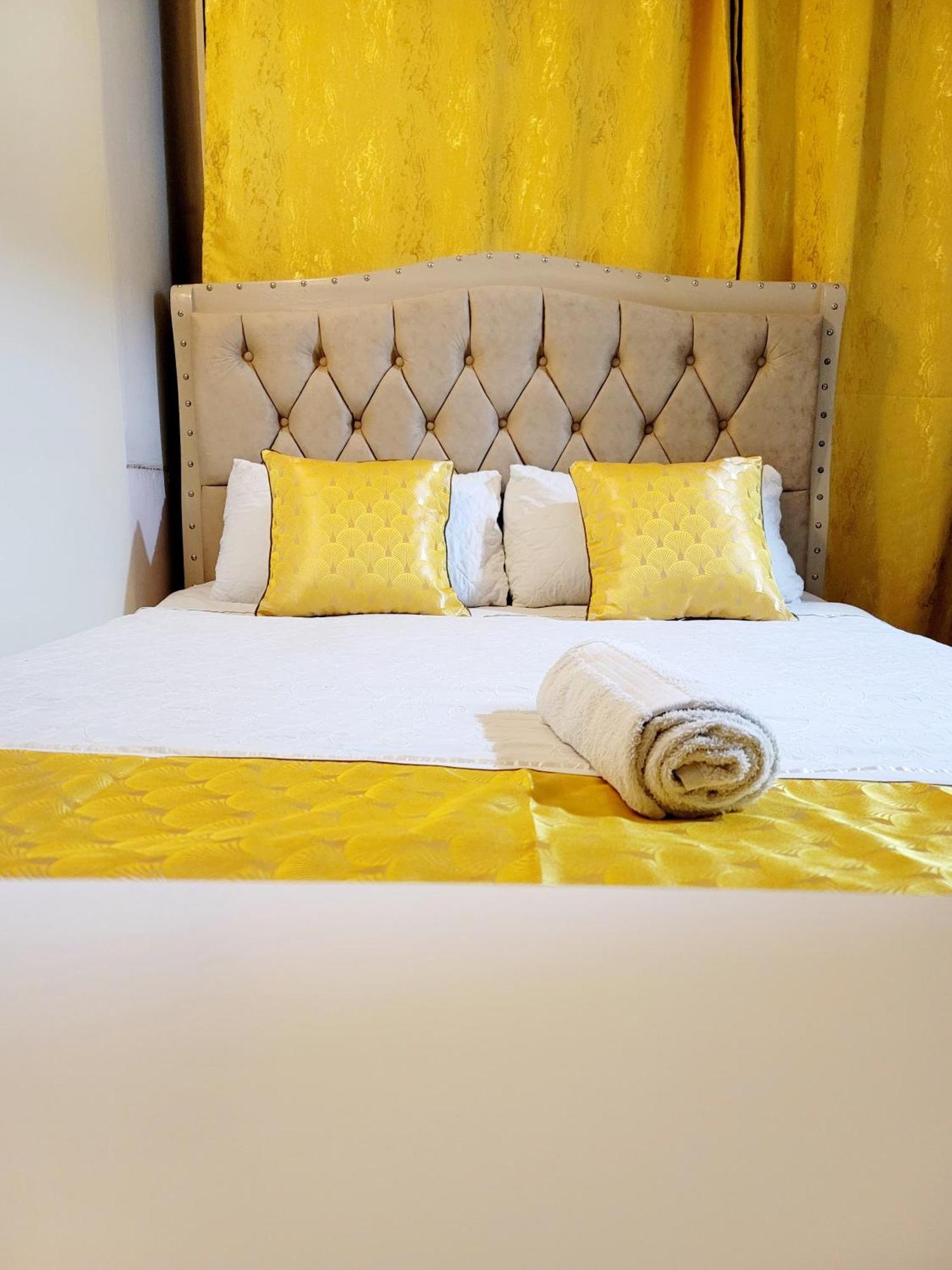 Deka Hotel Ngara Equity Найробі Екстер'єр фото