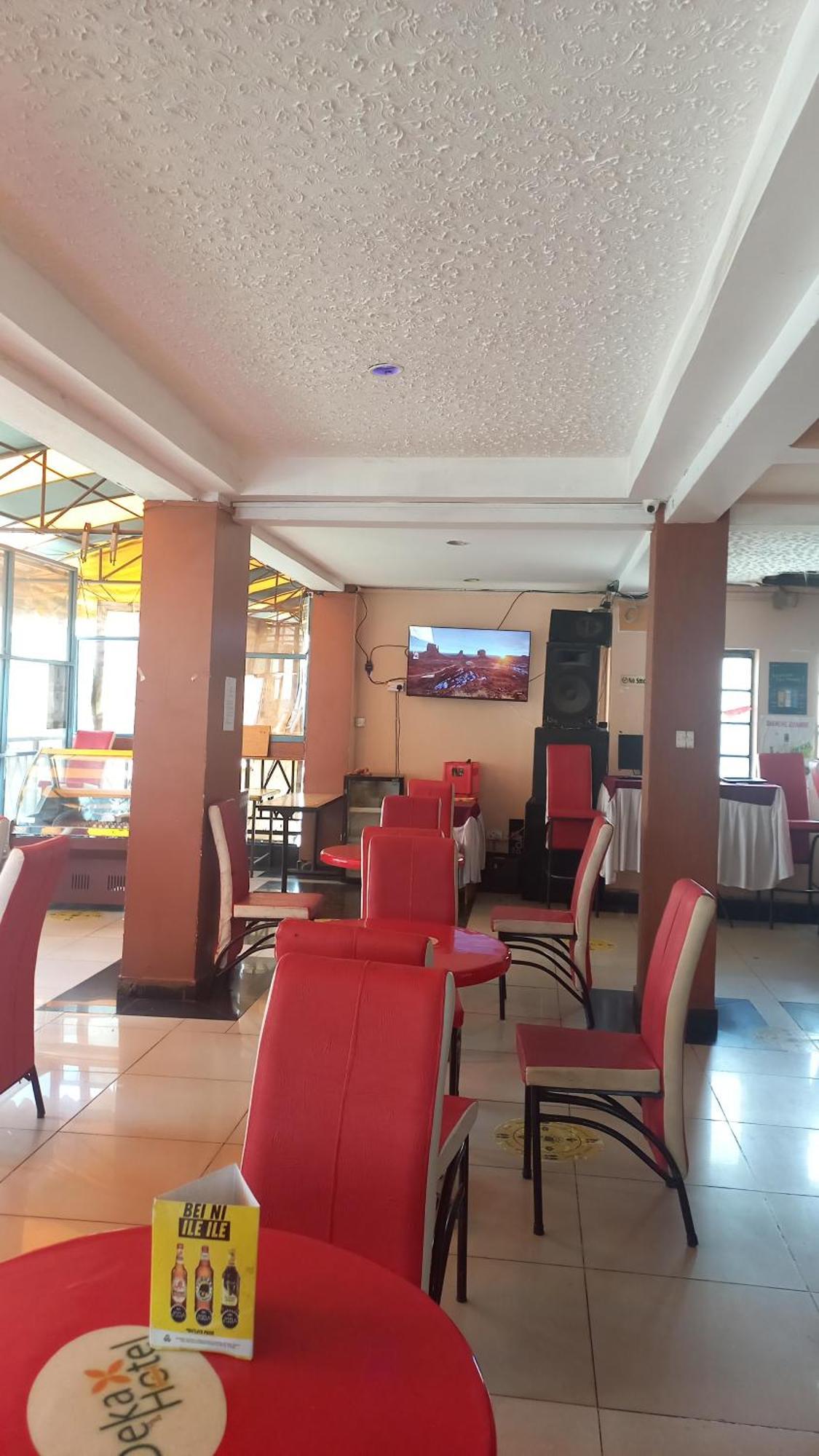 Deka Hotel Ngara Equity Найробі Екстер'єр фото